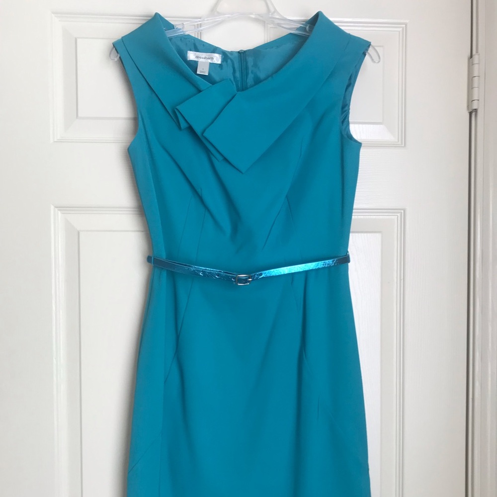 Flattering teal cocktail dress